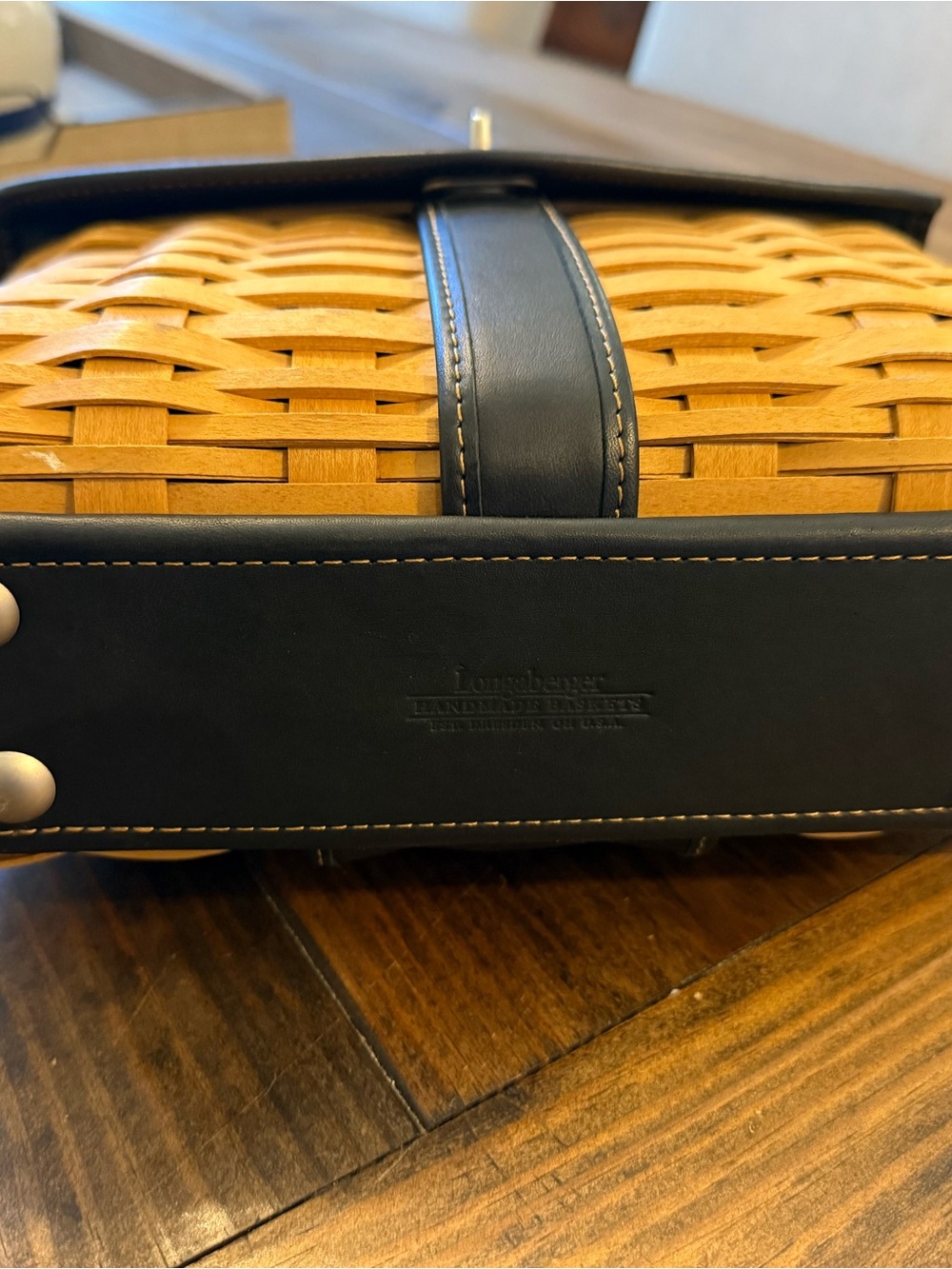 Black Leather and Natural Woven Shoulder Bag - Picture 4 of 10